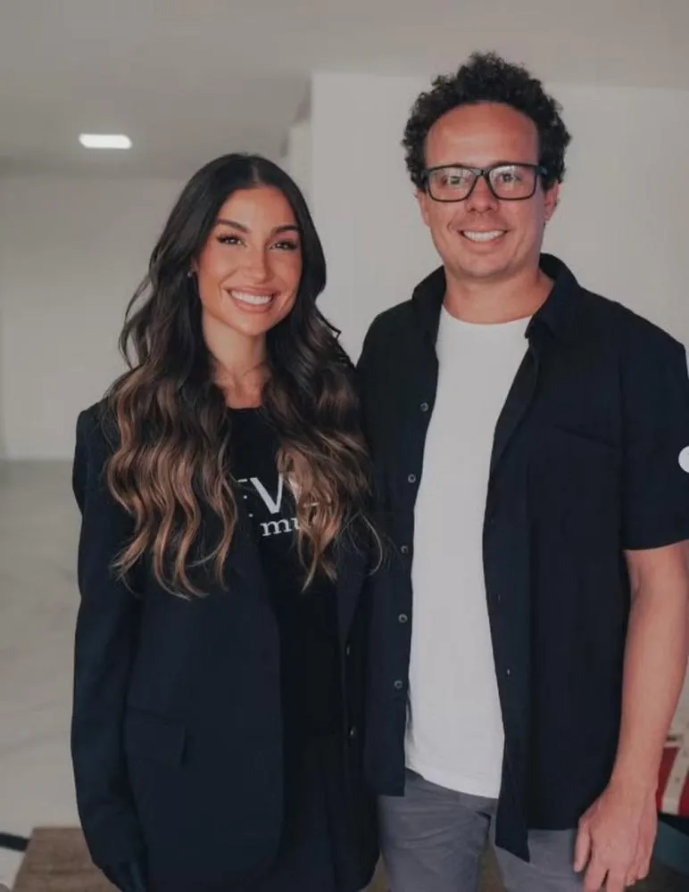 Ex-funcion&aacute;rio contesta vers&atilde;o de Bianca Andrade e alfineta