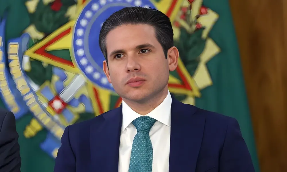 Motta defende candidato petista ao reafirmar acordo com o PT para o Tribunal de Contas da União