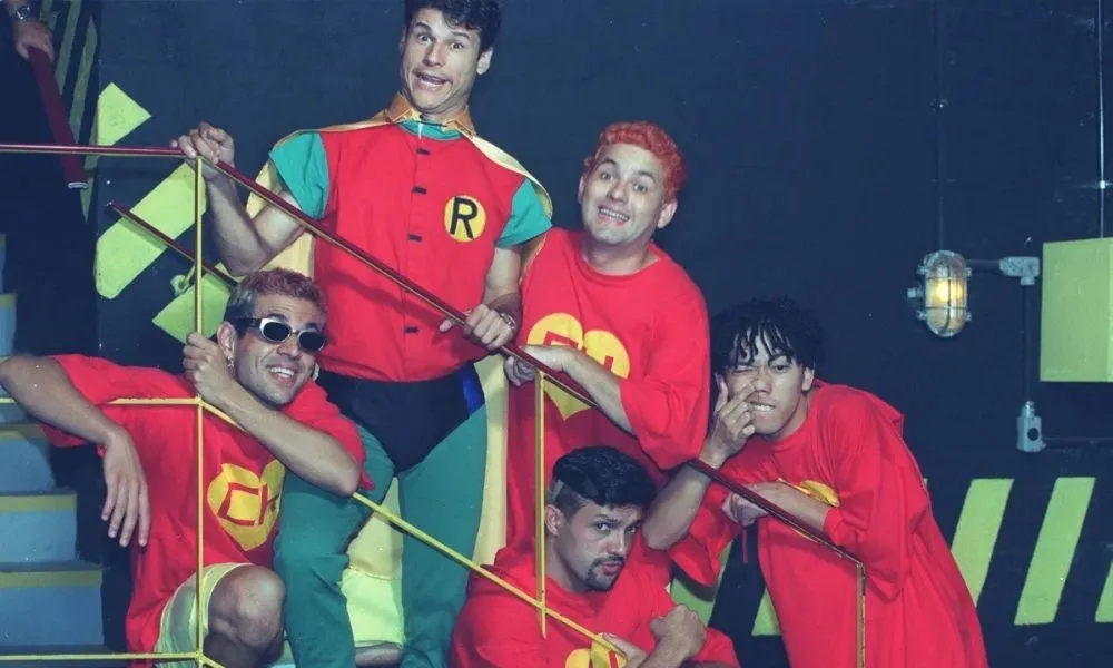30 anos sem Mamonas Assassinas: do humor improvisado ao sucesso relâmpago que terminou em tragédia
