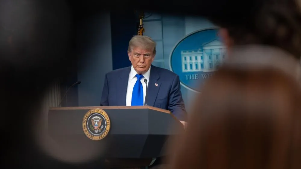 Donald Trump diz que conflito com Irã pode durar mais de um mês: “Temos objetivos muito fortes”