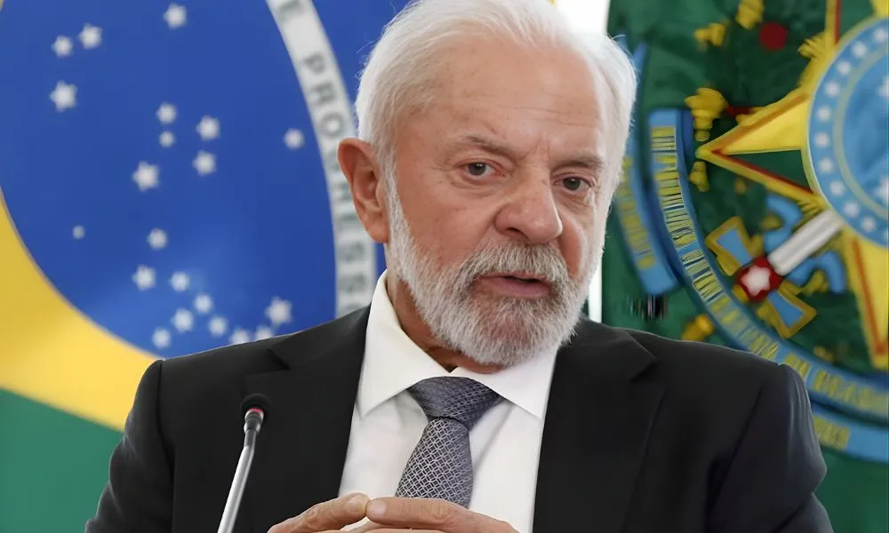Lula propõe negociação entre governo, patrões e empregados para fim do 6X1