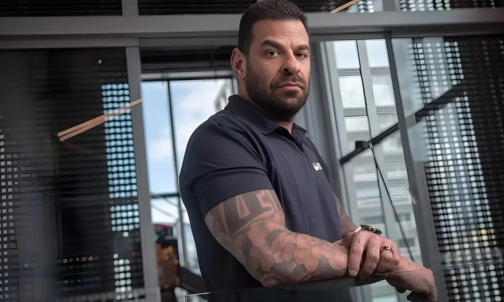 Cunhado de Vorcaro, Fabiano Zettel, se entrega à Polícia Federal