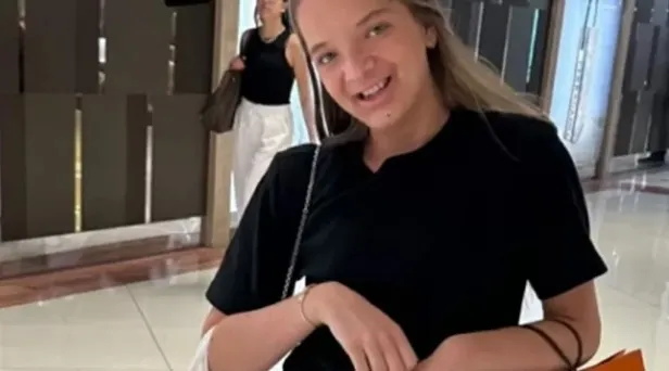 Desfeita ? Rafa Justus troca presentes recebidos em festa de 15 anos