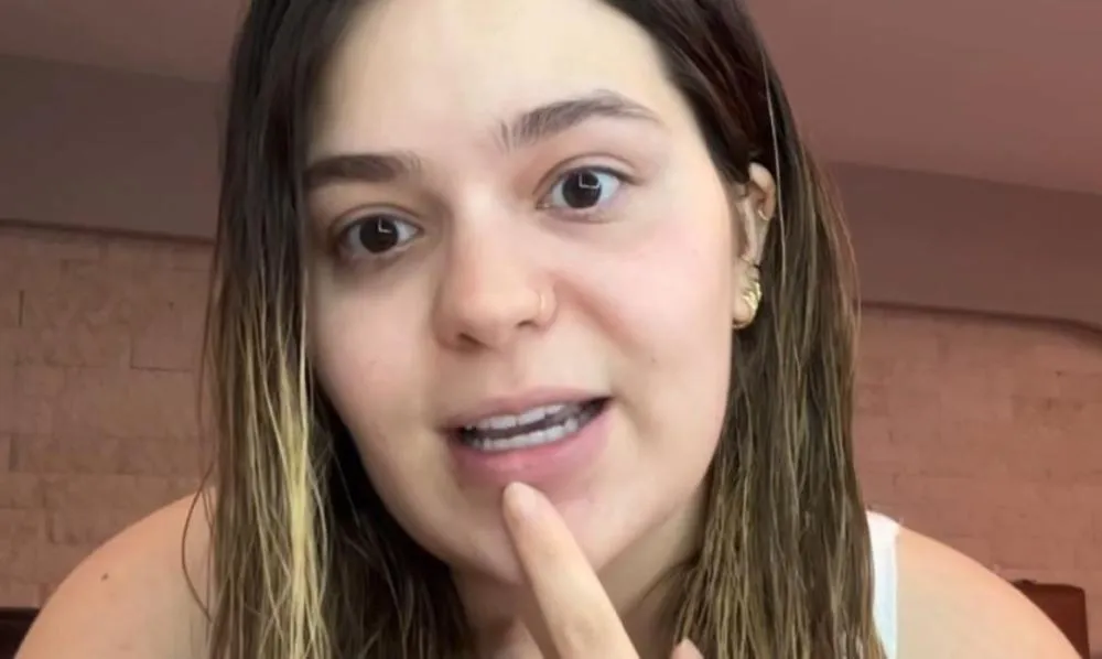 Após 3 semanas longe da web, Viih Tube se pronuncia pela primeira vez sobre o estado de saúde do filho
