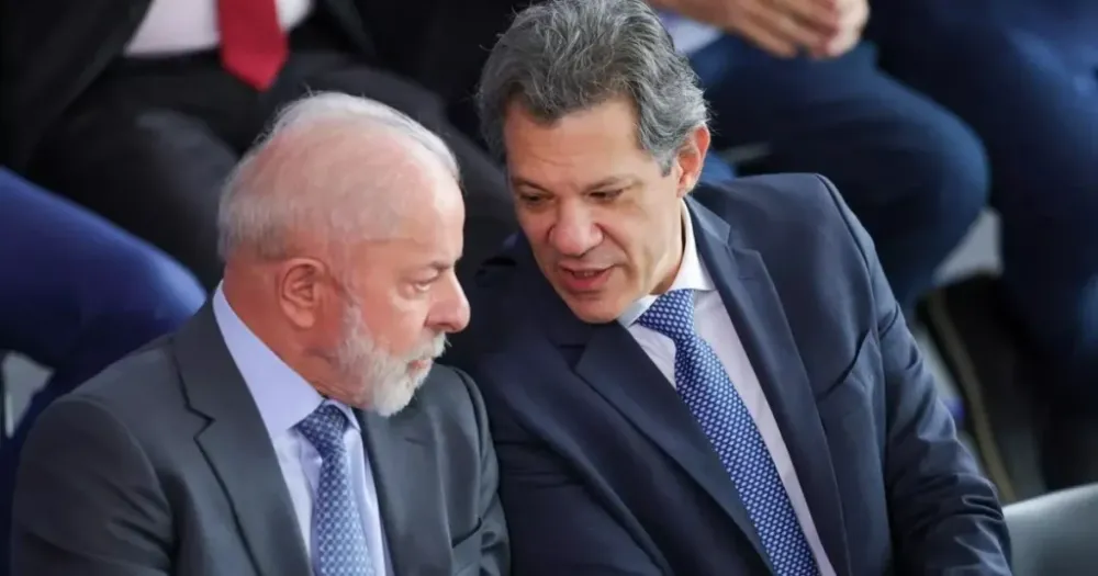 Percentual de brasileiros que veem piora na economia sobe para 46%, aponta pesquisa