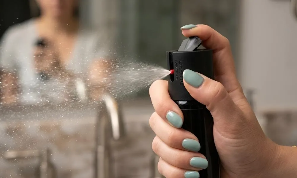 Câmara aprova spray de pimenta para mulheres a partir de 16 anos | Você concorda com a medida?