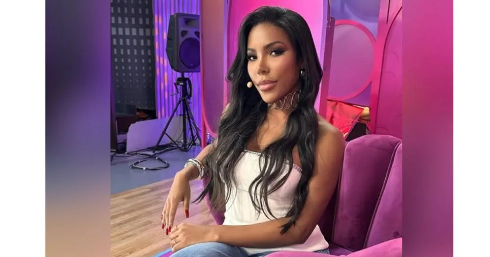 Carol Lekker anuncia fim de noivado e revela que foi colocada “contra a parede” pelo ex