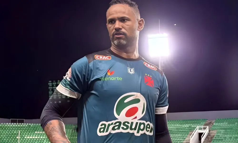 Foragido, Polícia bate o martelo sobre situação de goleiro Bruno