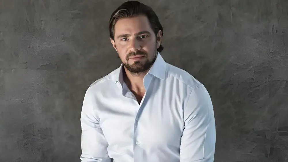 Mensagens indicam que Daniel Vorcaro relatou encontro com Moraes, Hugo Motta e Ciro Nogueira