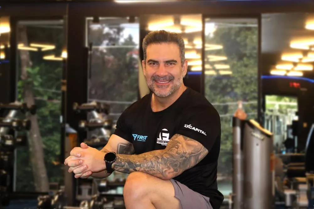Treinador do Chay Suede e Hortência revela como a musculação pode aumentar a libido