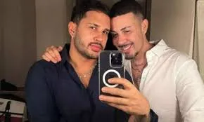 Carlinhos Maia e Lucas Guimarães revelam “combinado” de solteiros e falam sobre reconciliação