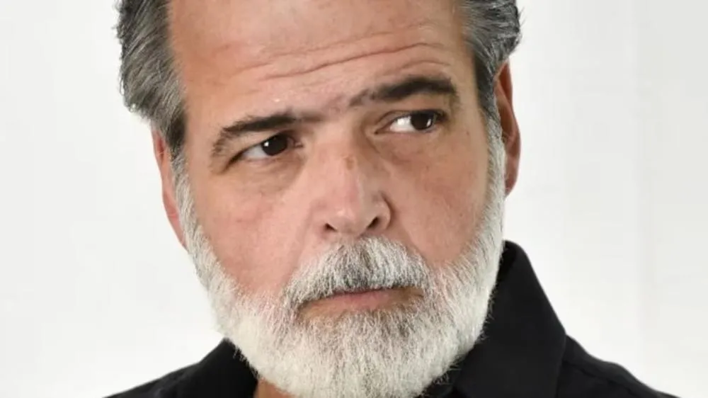 Ator Claudio Cinti tem complicação após transplante e família pede ajuda
