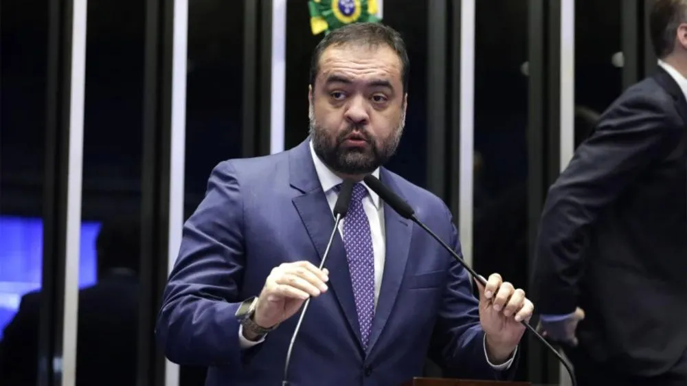 Cláudio Castro ainda pode se candidatar ao senado? Entenda os próximos passos após a condenação