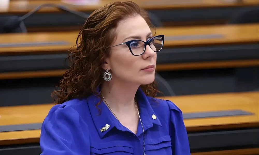 Zambelli deve ser encaminhada à Colmeia; entenda como é o presídio feminino