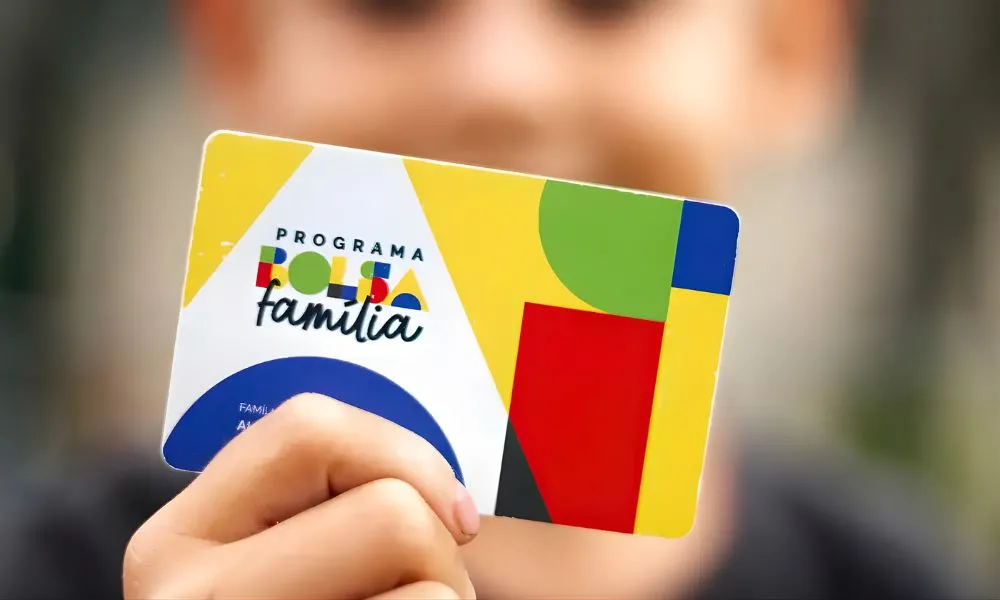 Pesquisa aponta que 60% do eleitorado de Lula recebe Bolsa Família