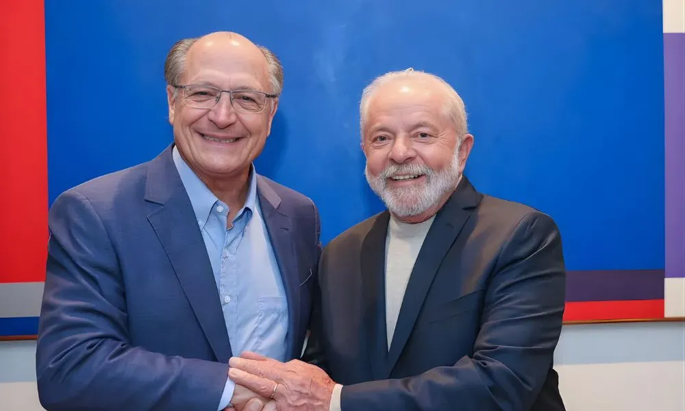Lula lança Alckmin como pré-candidato a vice-presidente em 2026