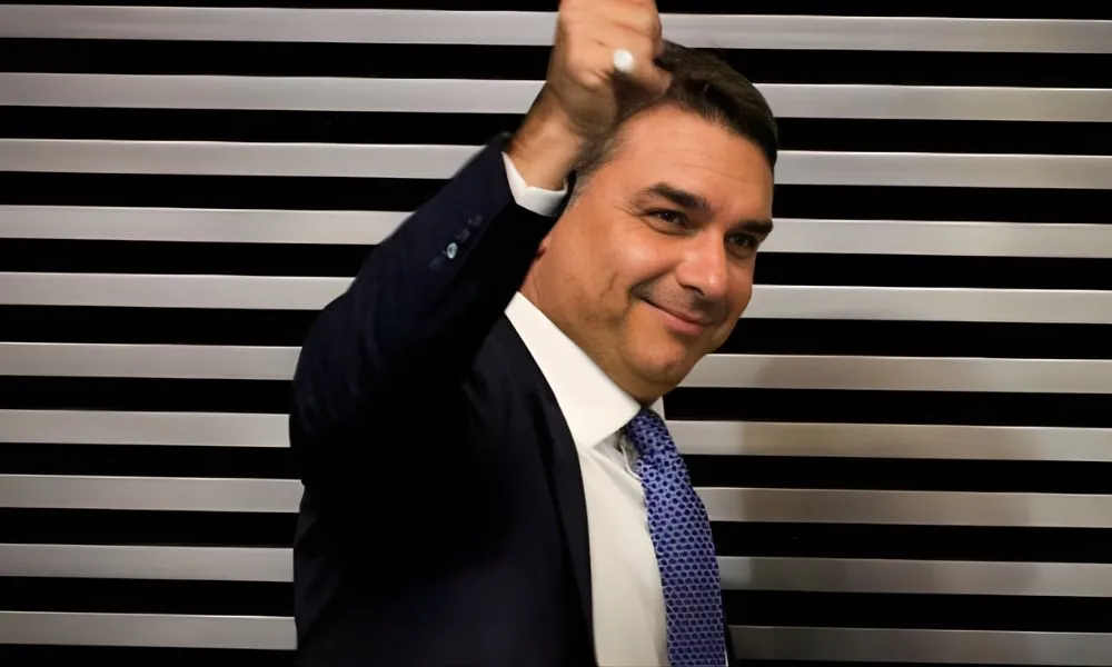 Flávio revela por que foi a escolha de Bolsonaro para Presidência em 2026