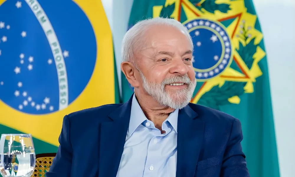 Lula assina medida que destina parte das arrecadações de apostas à PF; entenda