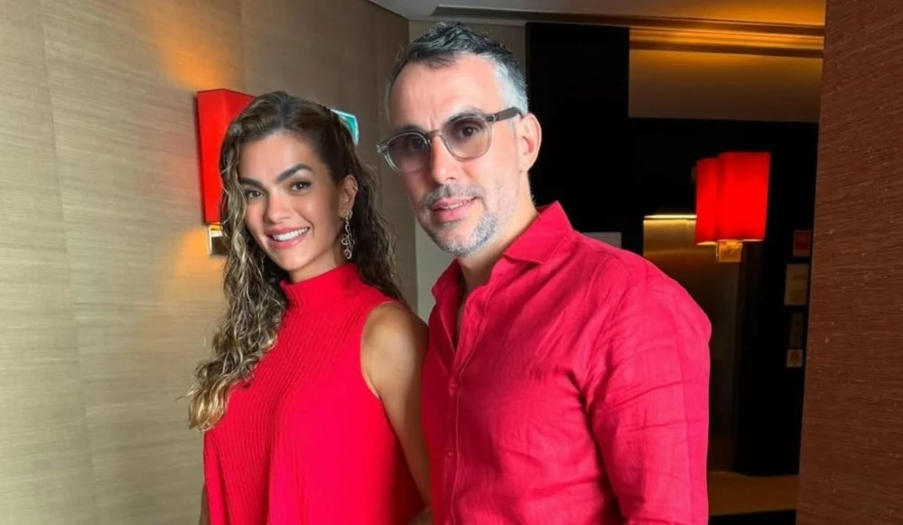 Marido de Kelly Key, Mico Freitas recebe alta após AVC isquêmico em Portugal