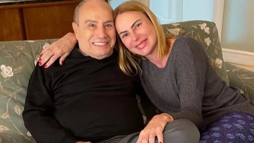 Mulher de Stenio Garcia, Mari Saade detona filhas do ator em meio a batalha judicial: “Nunca foi sobre amor, foi sobre dinheiro”
