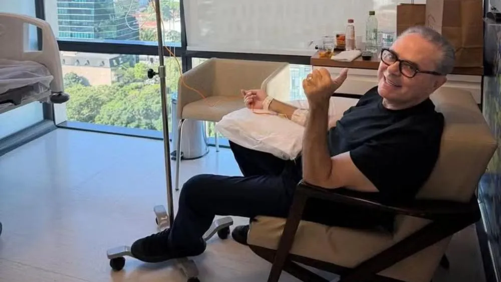 Narrador Luis Roberto inicia tratamento contra neoplasia cervical: “Sigo agradecendo”