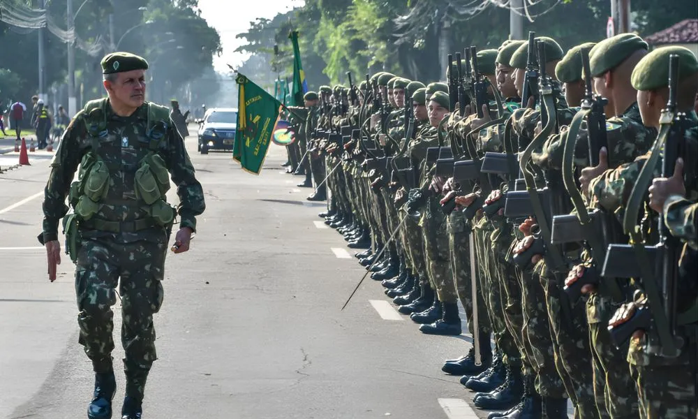 Exército repassou R$39 milhões ao Banco Master, aponta Coaf