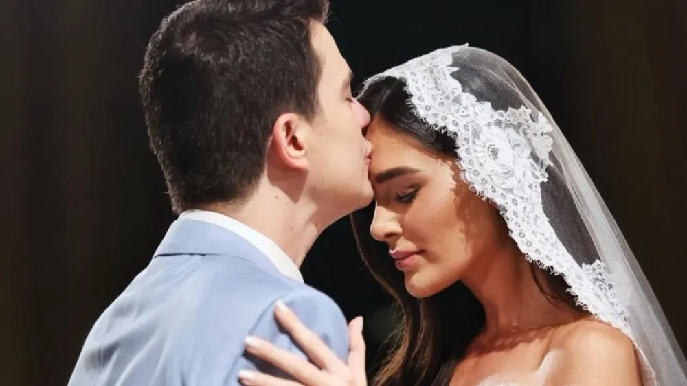 Hugo, da dupla com Guilherme, emociona em show com homenagem à esposa após perder bebê