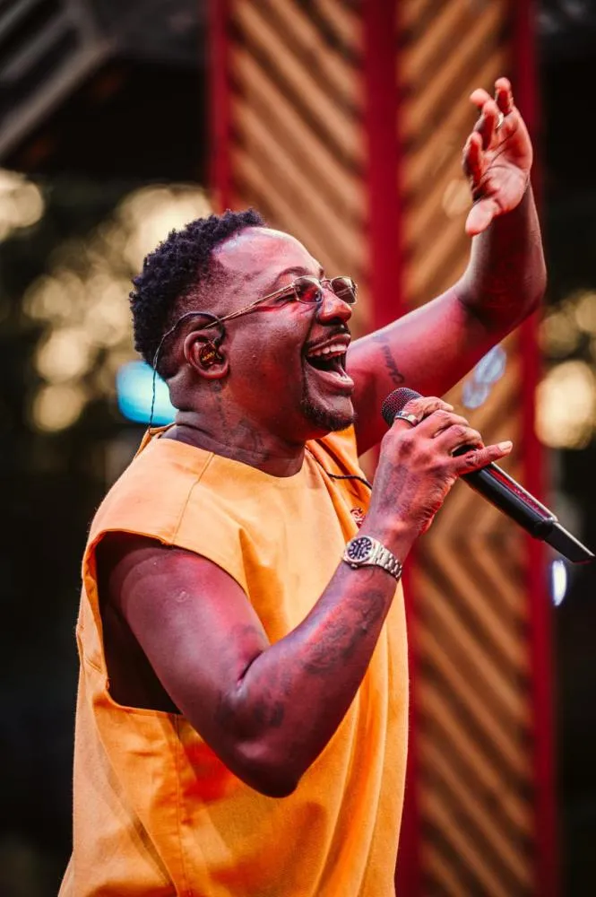 Mumuzinho comemora uma década de “Resenha” com show histórico no Mineirão