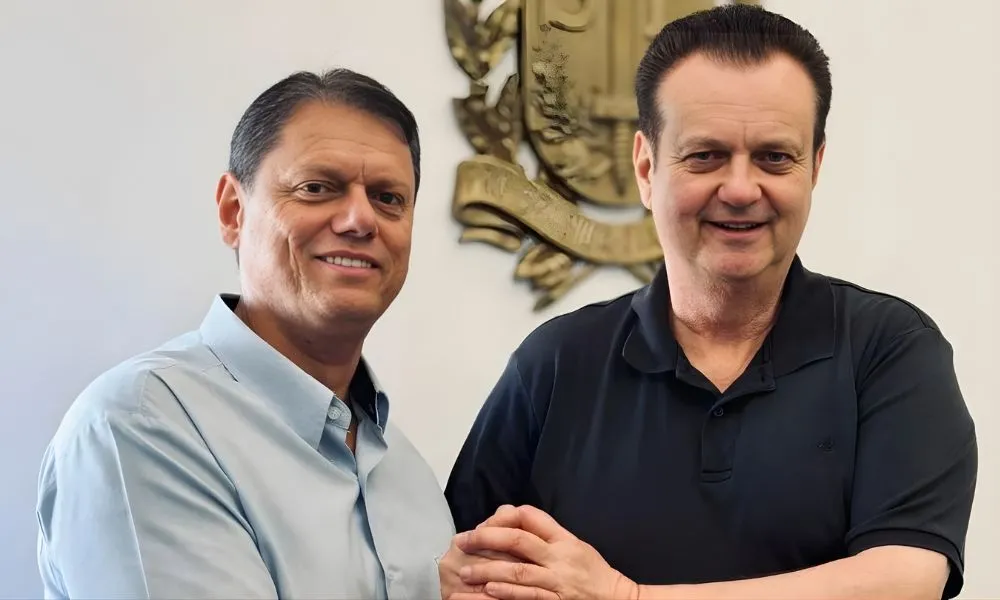 Líder do PSD, Gilberto Kassab, afirma apoio incondicional ao Tarcísio para governo de SP