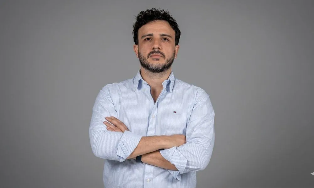 Renan Santos descarta Flávio e se autodeclara o melhor “candidato da direita”