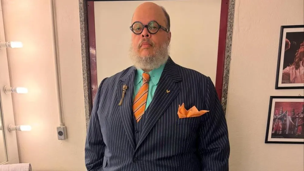 Ed Motta quebra silêncio após confusão em restaurante no Rio e nega ter atacado garçom: “Eu estava bêbado”