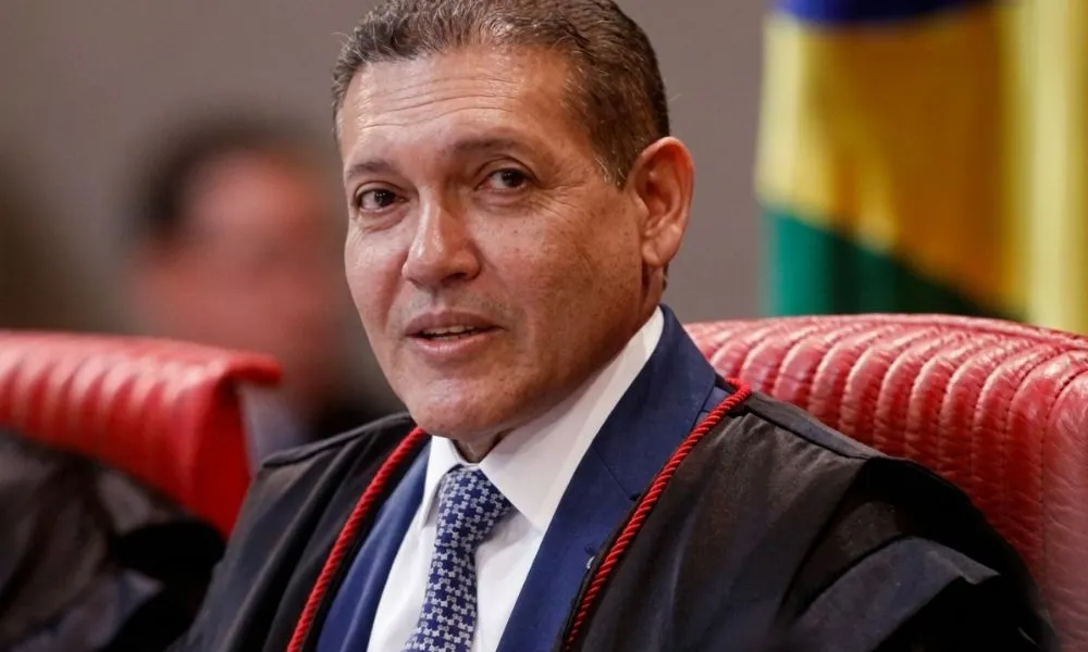 Nunes Marques é sorteado como relator da revisão criminal de Bolsonaro no STF