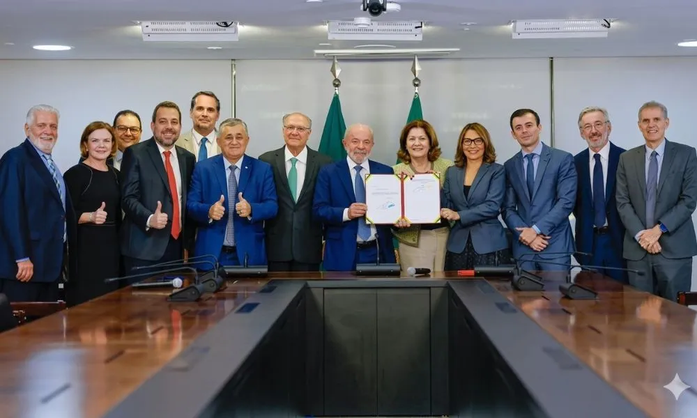 Governo Lula zera imposto federal sobre a 'taxa das blusinhas'