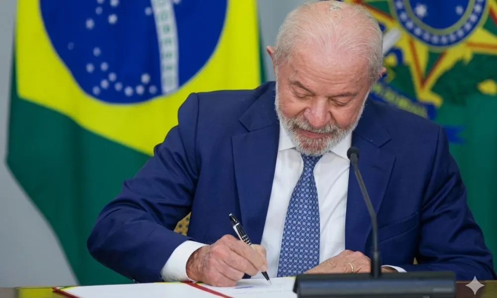 É propaganda eleitoral? PT comemora fim da 'taxa das blusinhas' e repensa estratégias para eleições