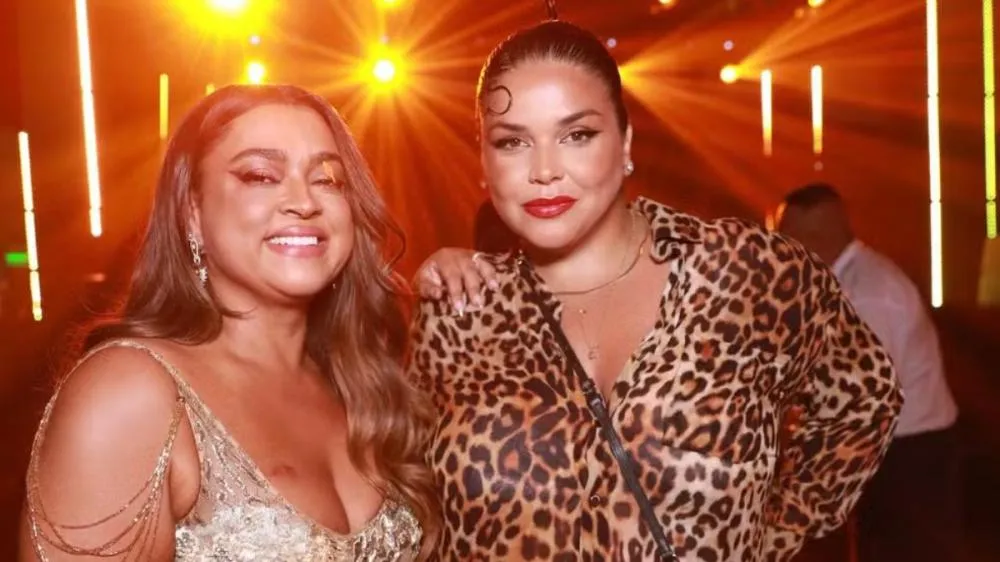 Amiga de Preta Gil revela paquera da cantora com famosa atriz de Hollywood em aplicativo de namoro