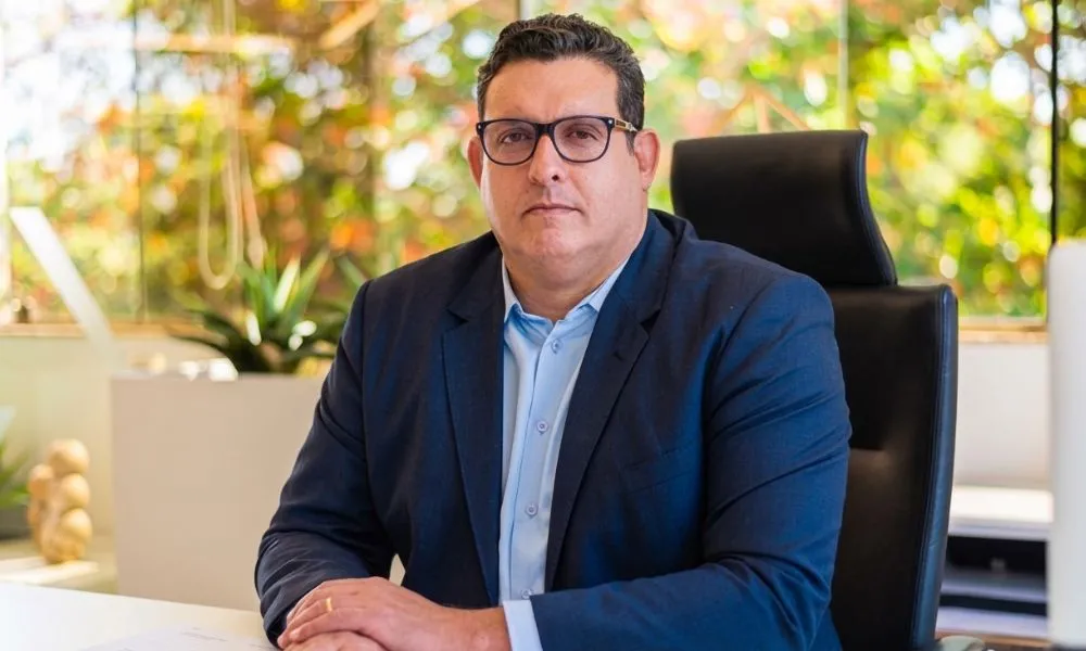 Publicitário, empresário e amigo: conheça Marcello Lopes, novo coordenador de comunicação da campanha de Flávio Bolsonaro
