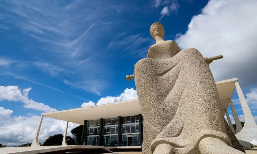 Juízes federais pressionam STF para teto salarial ser de R$71,5 mil