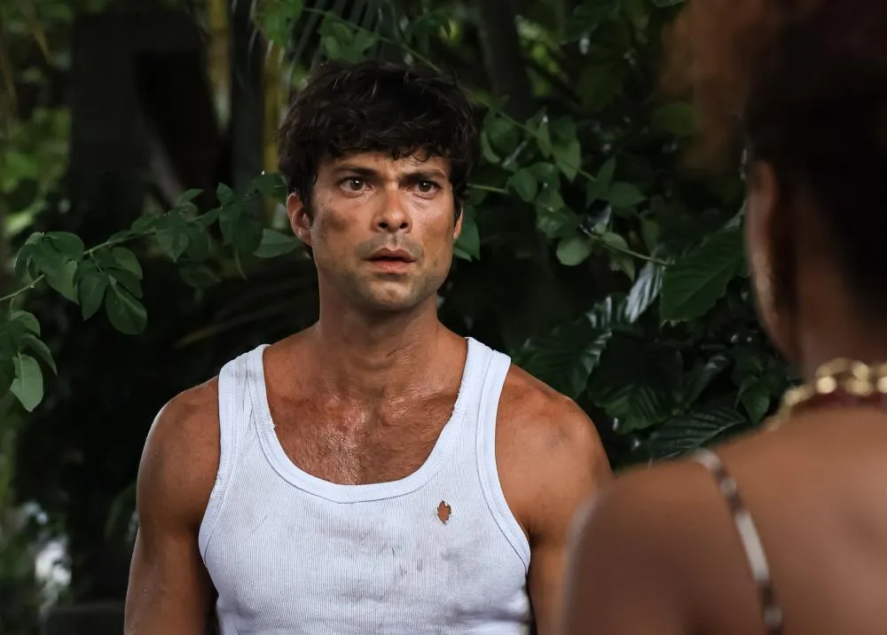 Victor Sparapane retorna à Globo como protagonista de “Icônica” e reforça nova fase da série vertical no Brasil