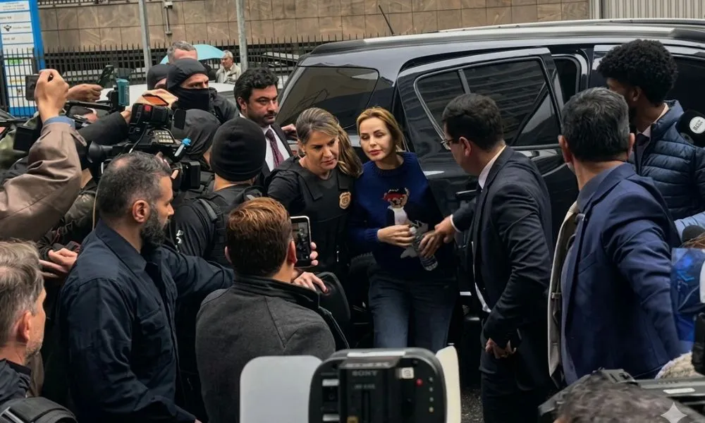 “A caixa do crime”: Deolane Bezerra abriu 35 empresas no mesmo endereço