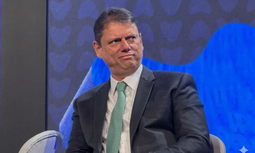 “Sem sentido”, Tarcísio critica taxa de 25% dos EUA sobre produtos brasileiros