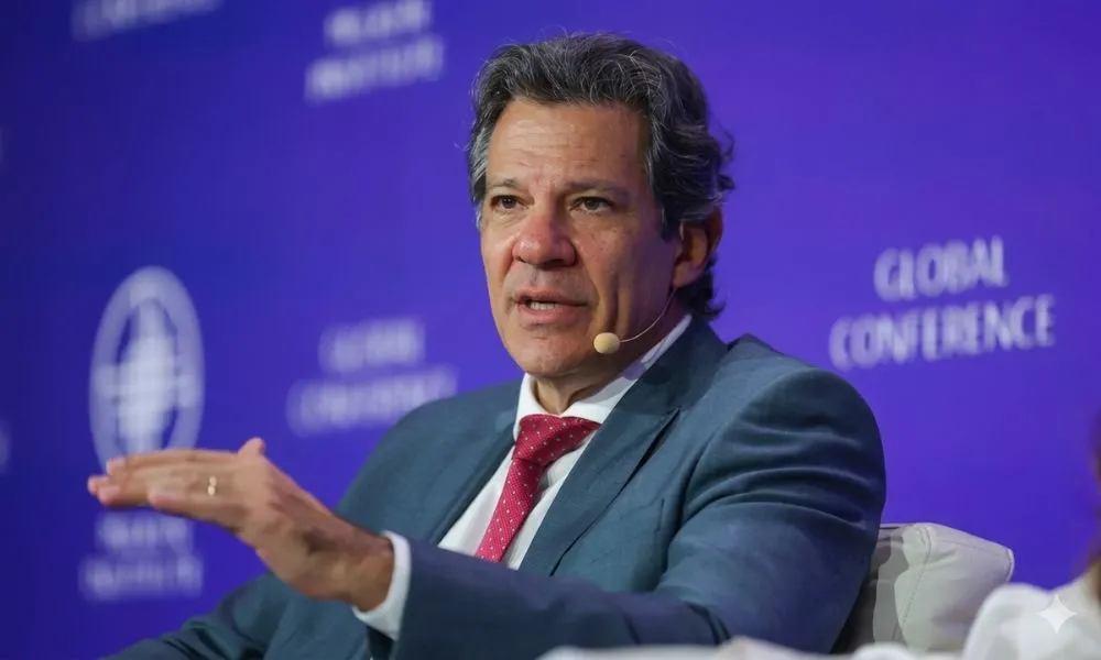 Haddad alfineta oposição e afirma: “Estão de cabeça baixa com Trump e caso Master”