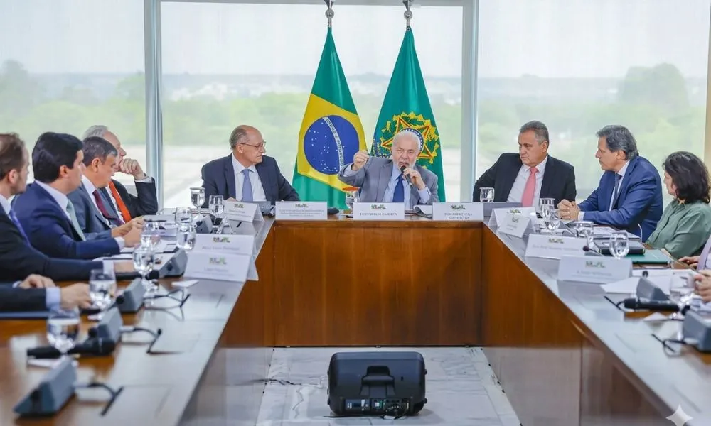 Como os ministros de Lula tentarão reverter novo tarifaço de Trump