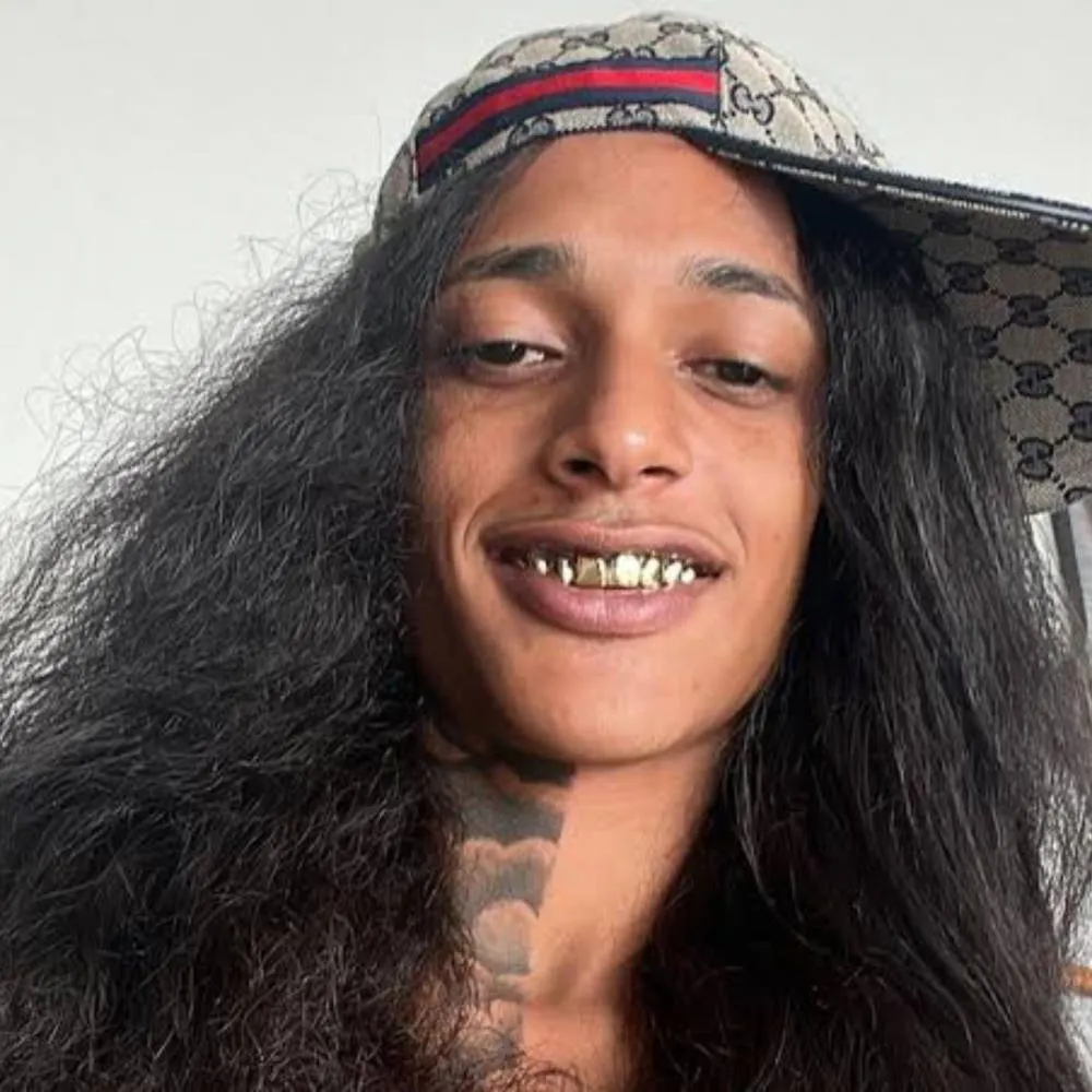 Prestes a completar 25 anos, Oruam é presenteado ao ser eleito o rapper mais charmoso de 2024