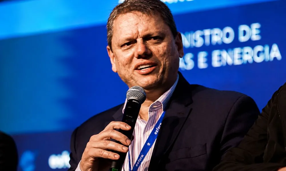 Tarcísio oficializa investimentos para a Saúde de todas as cidades do estado de SP