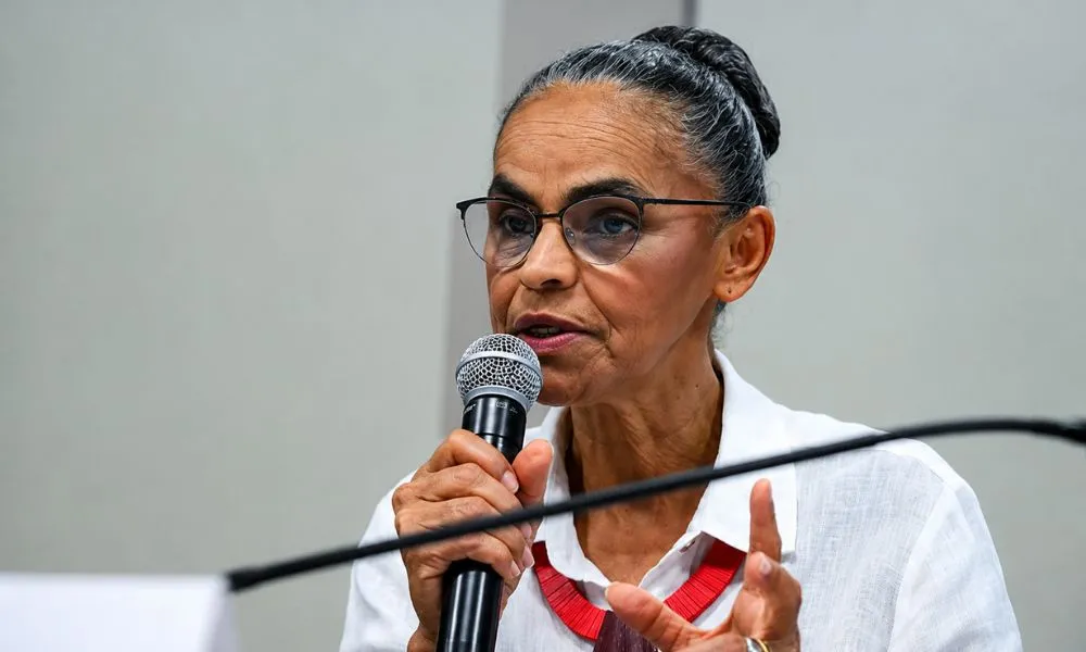 Marina Silva defende respeito aos evangélicos para amenizar resistência a Lula