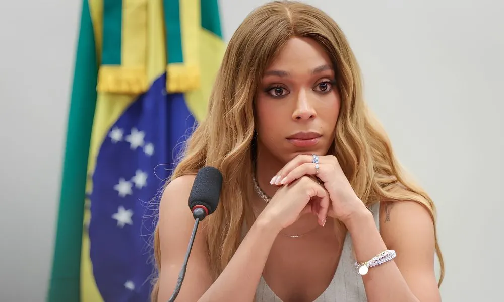 Votação que pode suspender Erika Hilton é adiada pelo Conselho de Ética; entenda