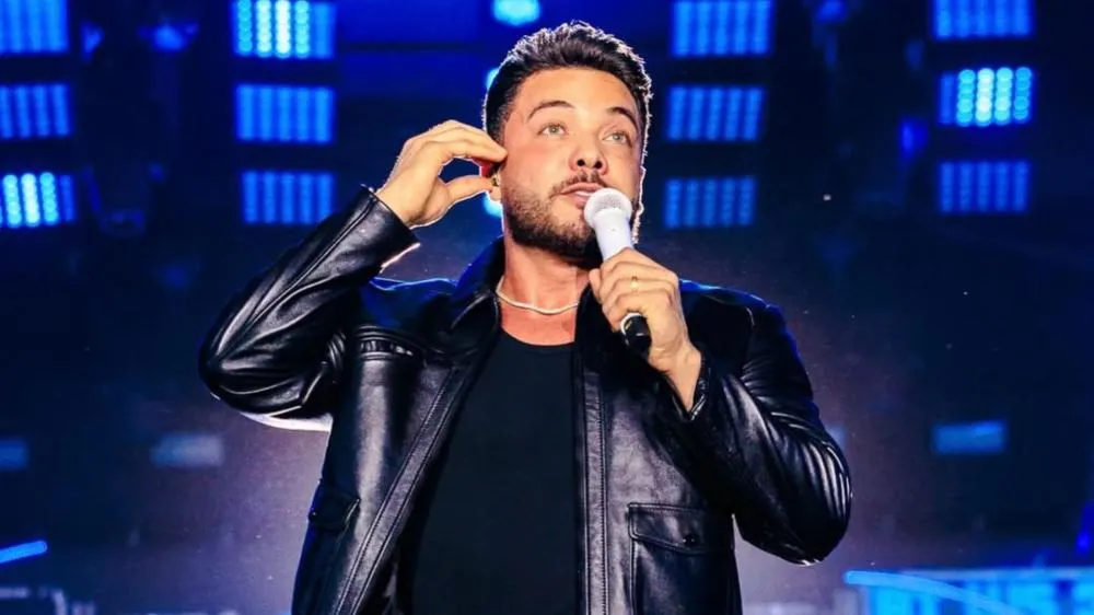 Wesley Safadão é denunciado por suposta propaganda eleitoral durante show; entenda