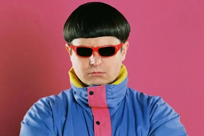 Oliver Tree morre em acidente com helicópteros no Rio; cantor estava no Brasil durante turnê mundial