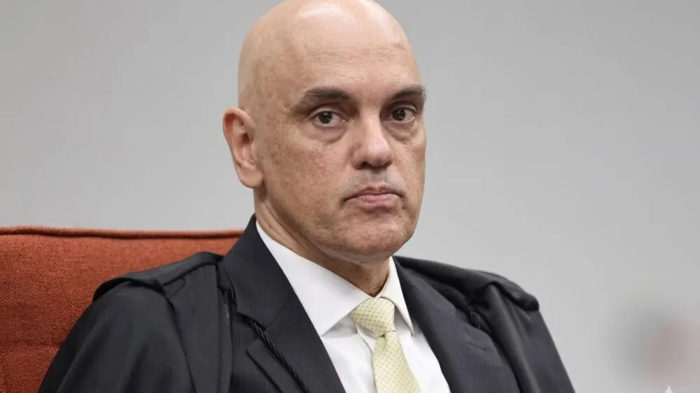 Empresas americanas pedem que Justiça dos EUA julgue Moraes à revelia; entenda