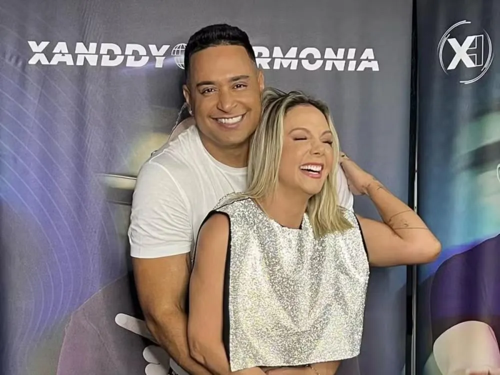 Carla Perez faz apelo urgente após motorista de aplicativo ficar com figurinos de Xanddy